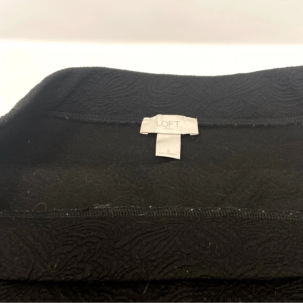 Black Loft Women - Picture 3 of 3